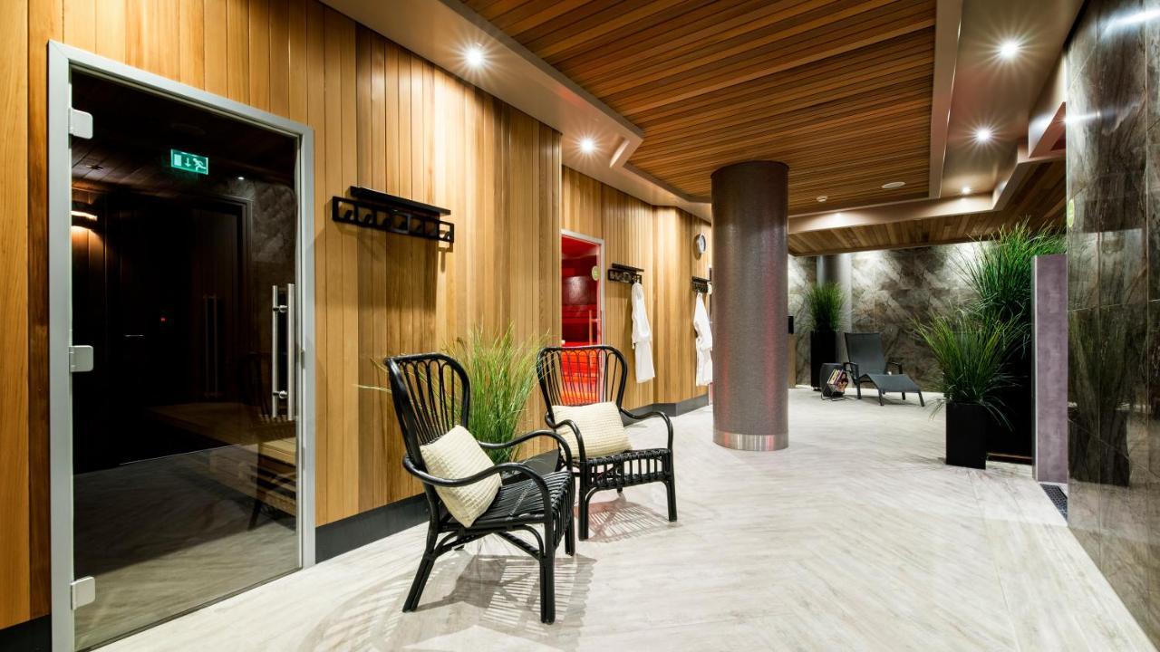 Hotel Strandhotel Golfzang 4*
